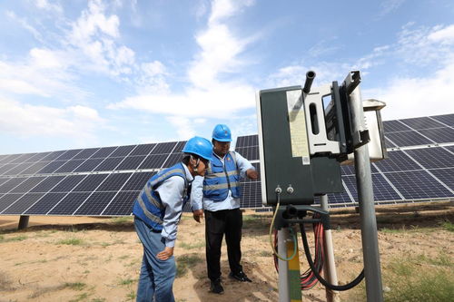 沙海變藍海 寧夏從治沙到用沙，光伏設備點亮綠色發展新路